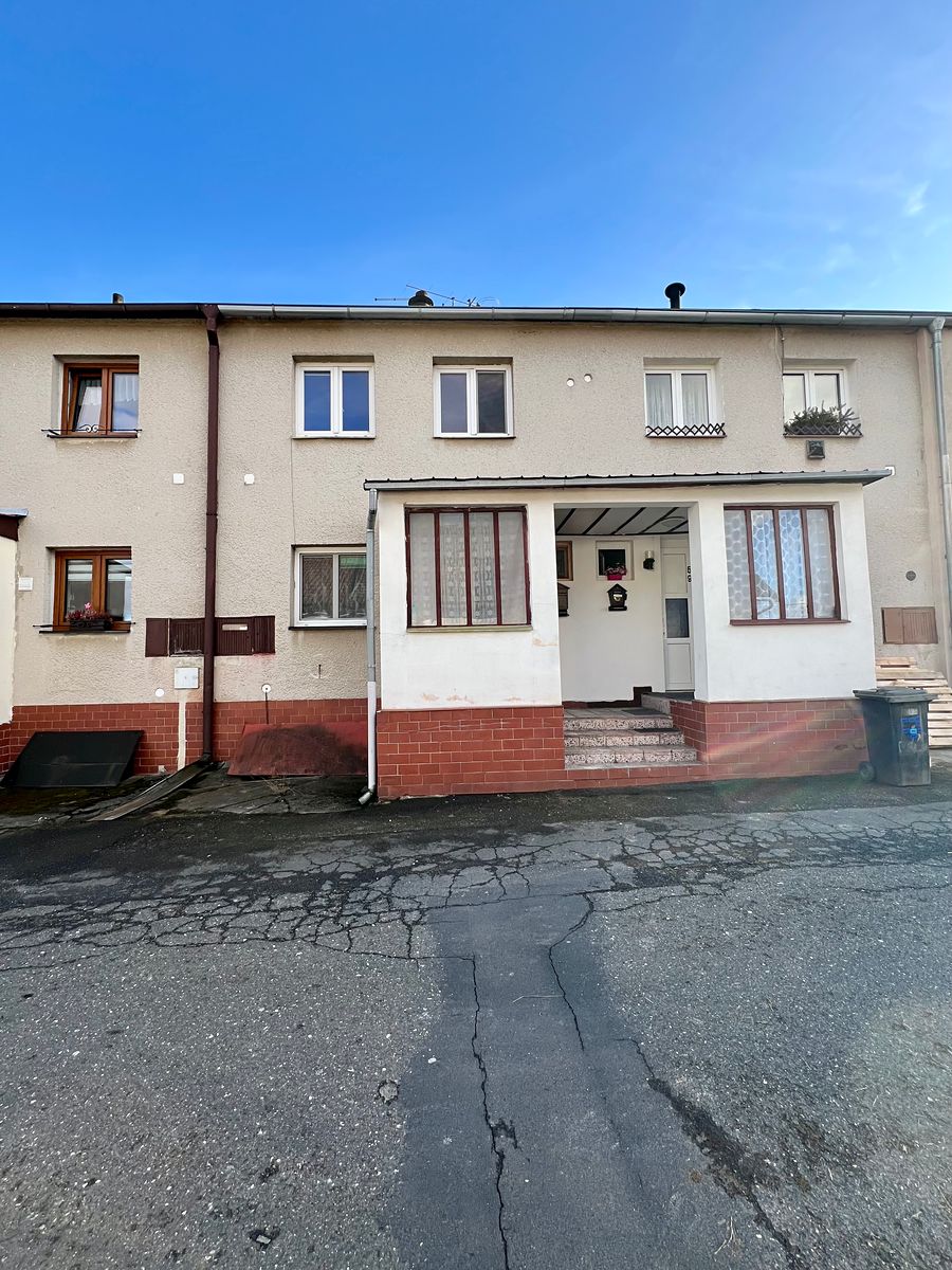 Prodej rodinného domu 100 m², pozemek 500 m²
